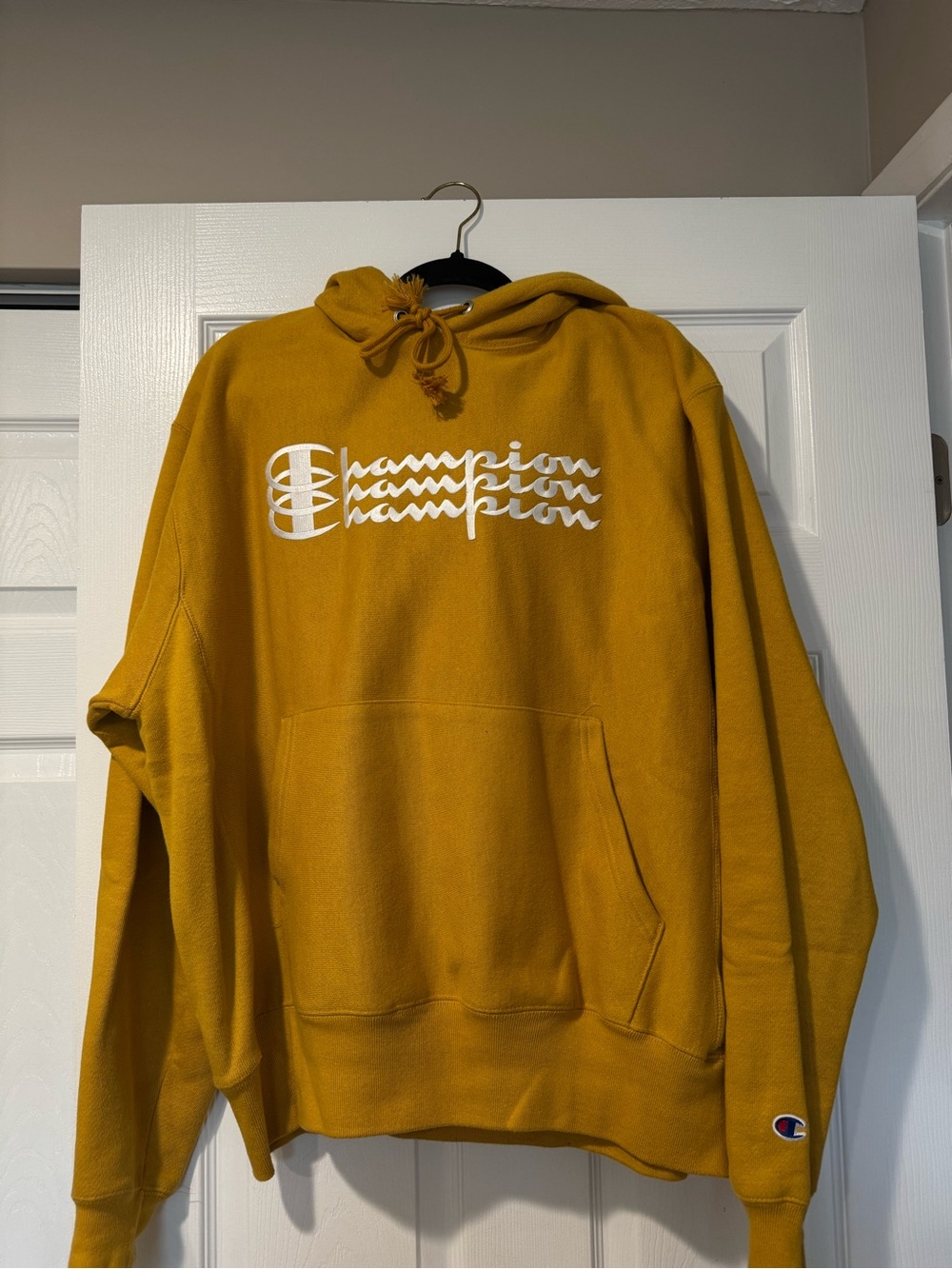 Mustard Champion Hoodie men’s